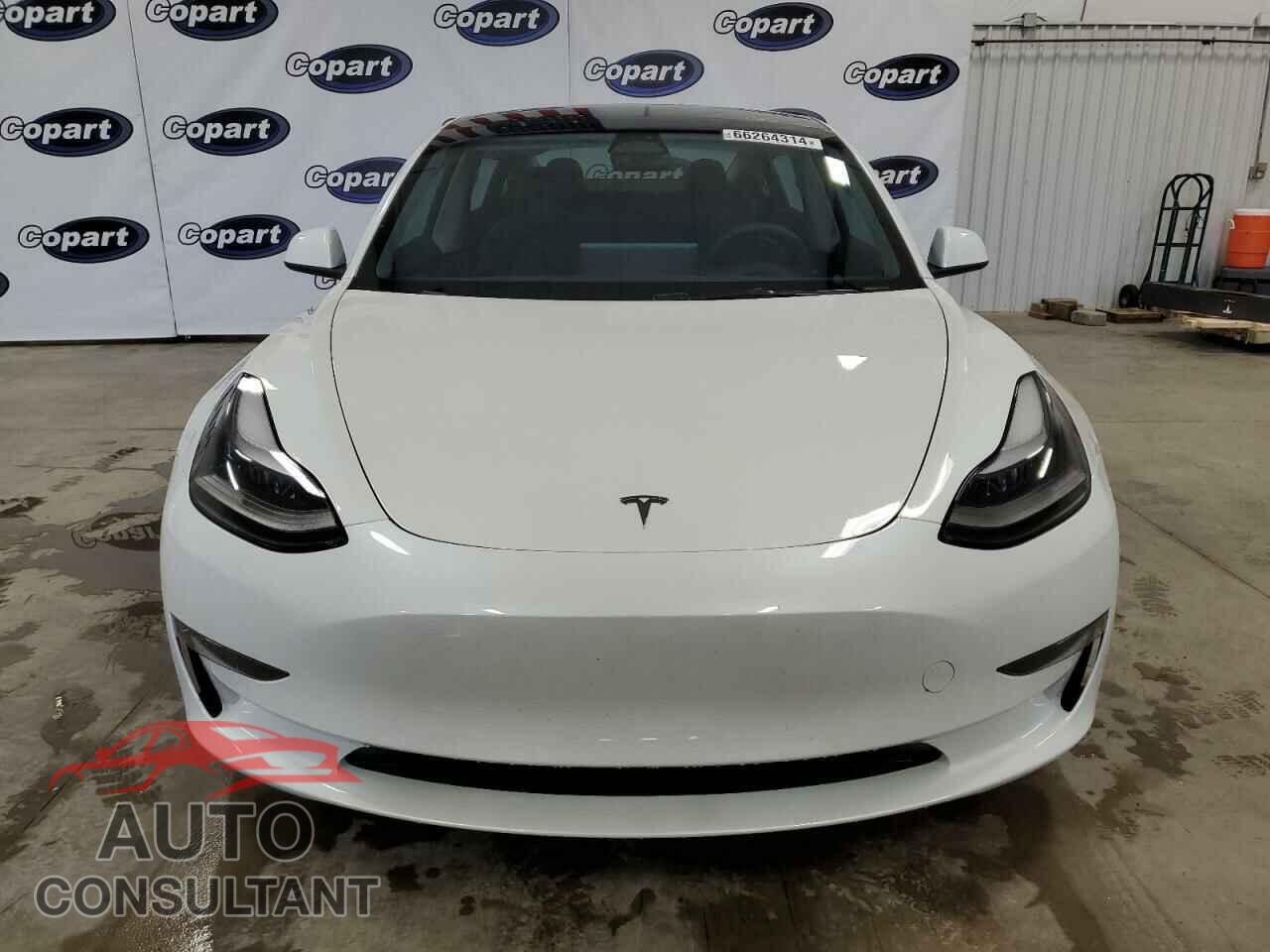 TESLA MODEL 3 2023 - 5YJ3E1EA7PF582454
