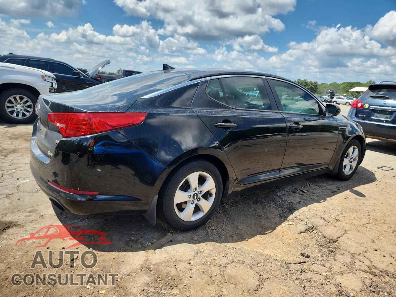 KIA OPTIMA 2011 - KNAGM4A79B5185741