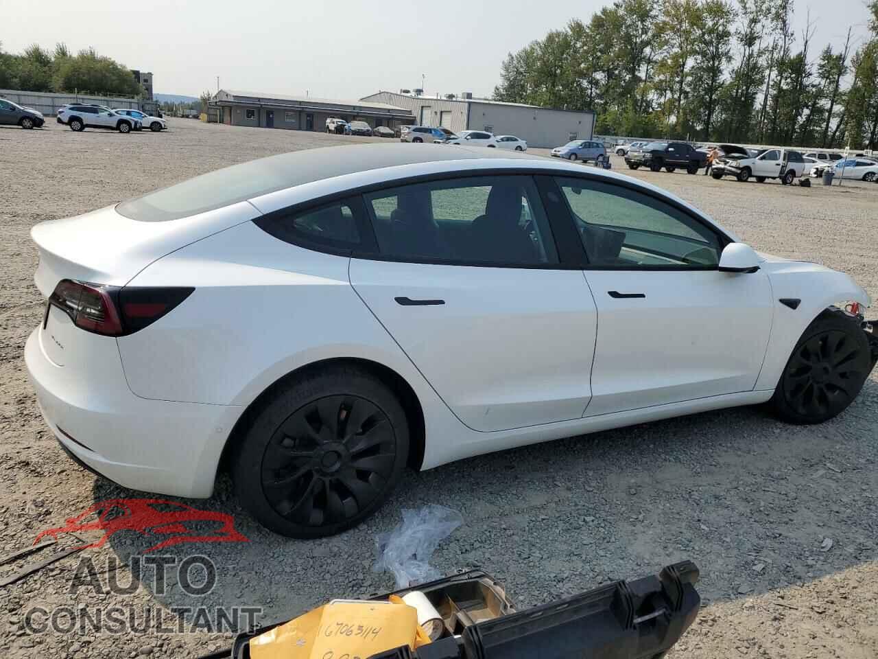 TESLA MODEL 3 2022 - 5YJ3E1EB0NF295107