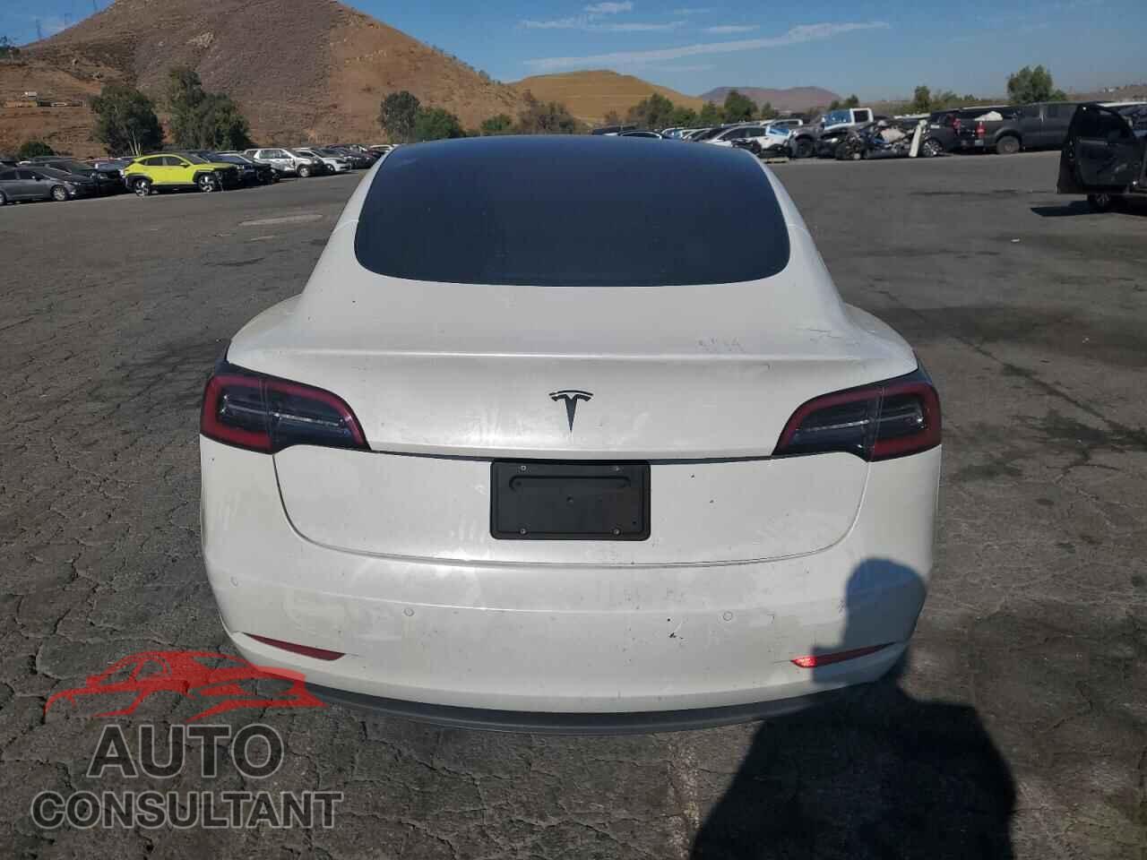 TESLA MODEL 3 2021 - 5YJ3E1EA7MF940258