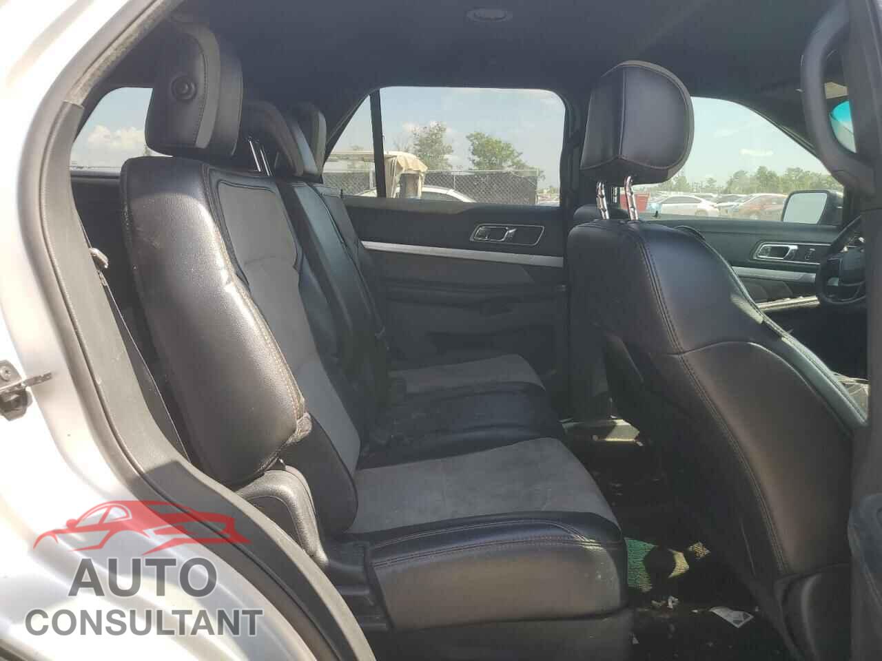 FORD EXPLORER 2017 - 1FM5K7D89HGB04106
