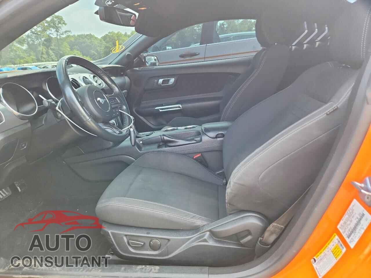 FORD MUSTANG 2020 - 1FA6P8TH5L5170597