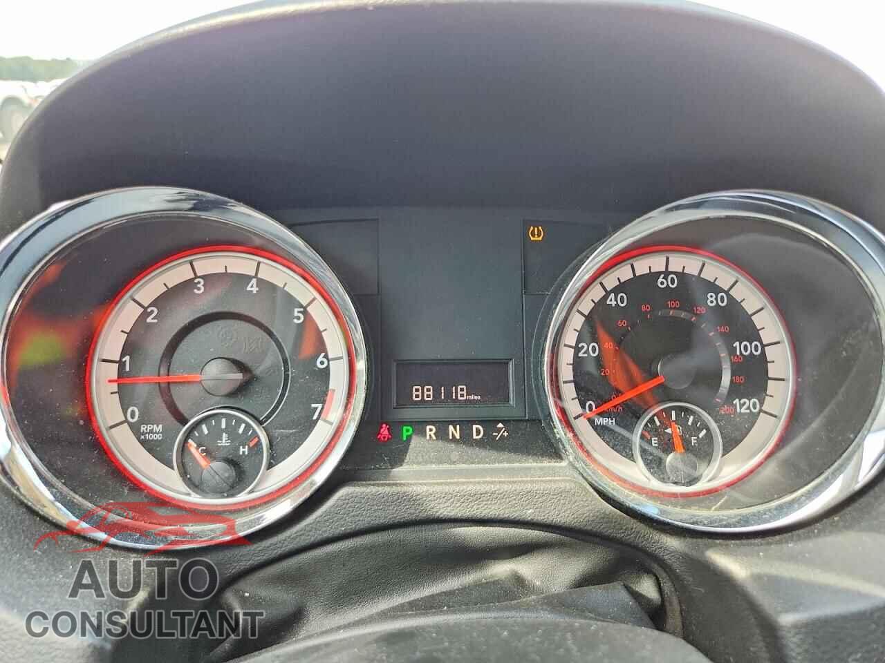 DODGE CARAVAN 2013 - 2C4RDGCG7DR654132