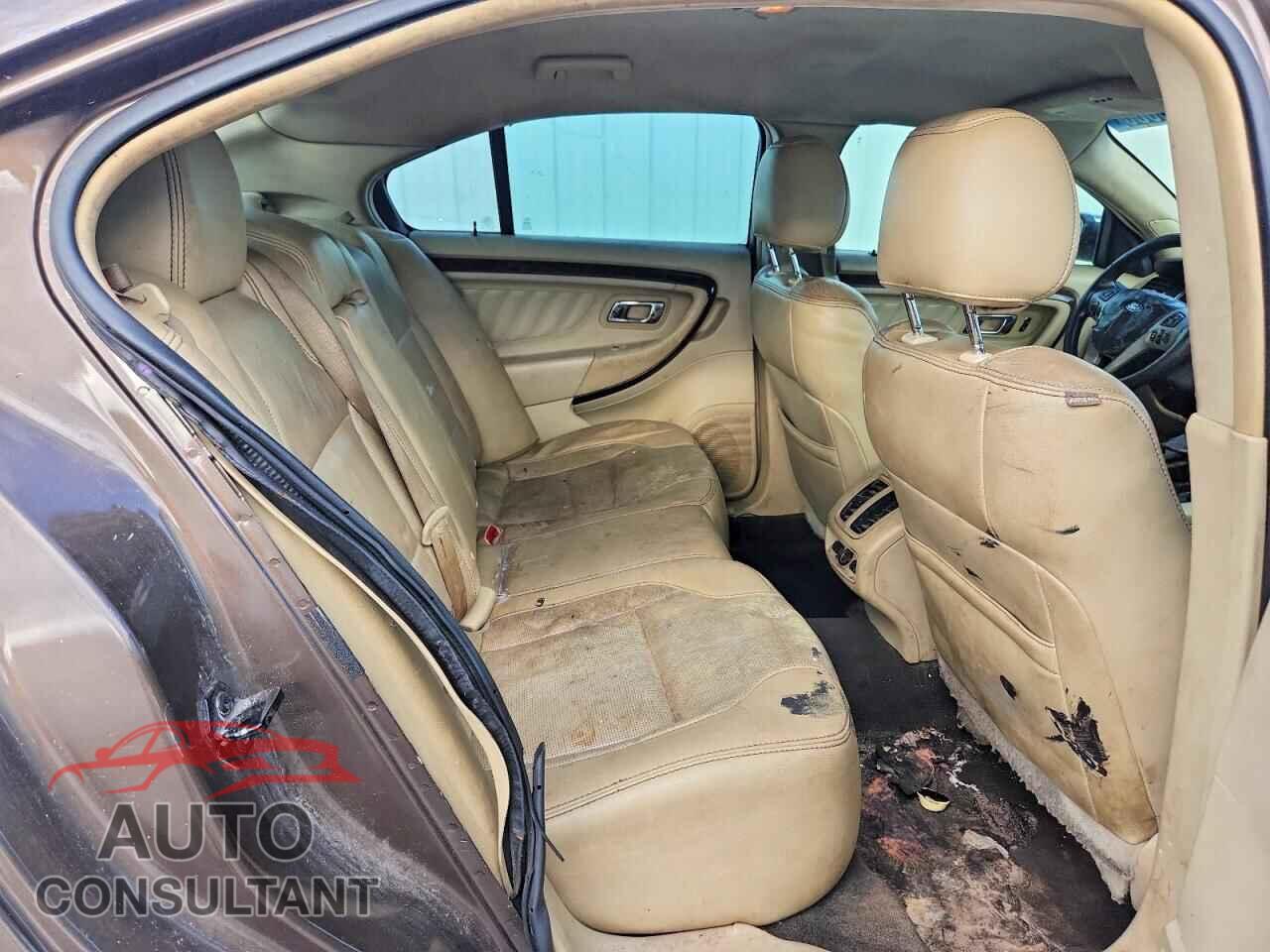 FORD TAURUS 2015 - 1FAHP2F85FG134953