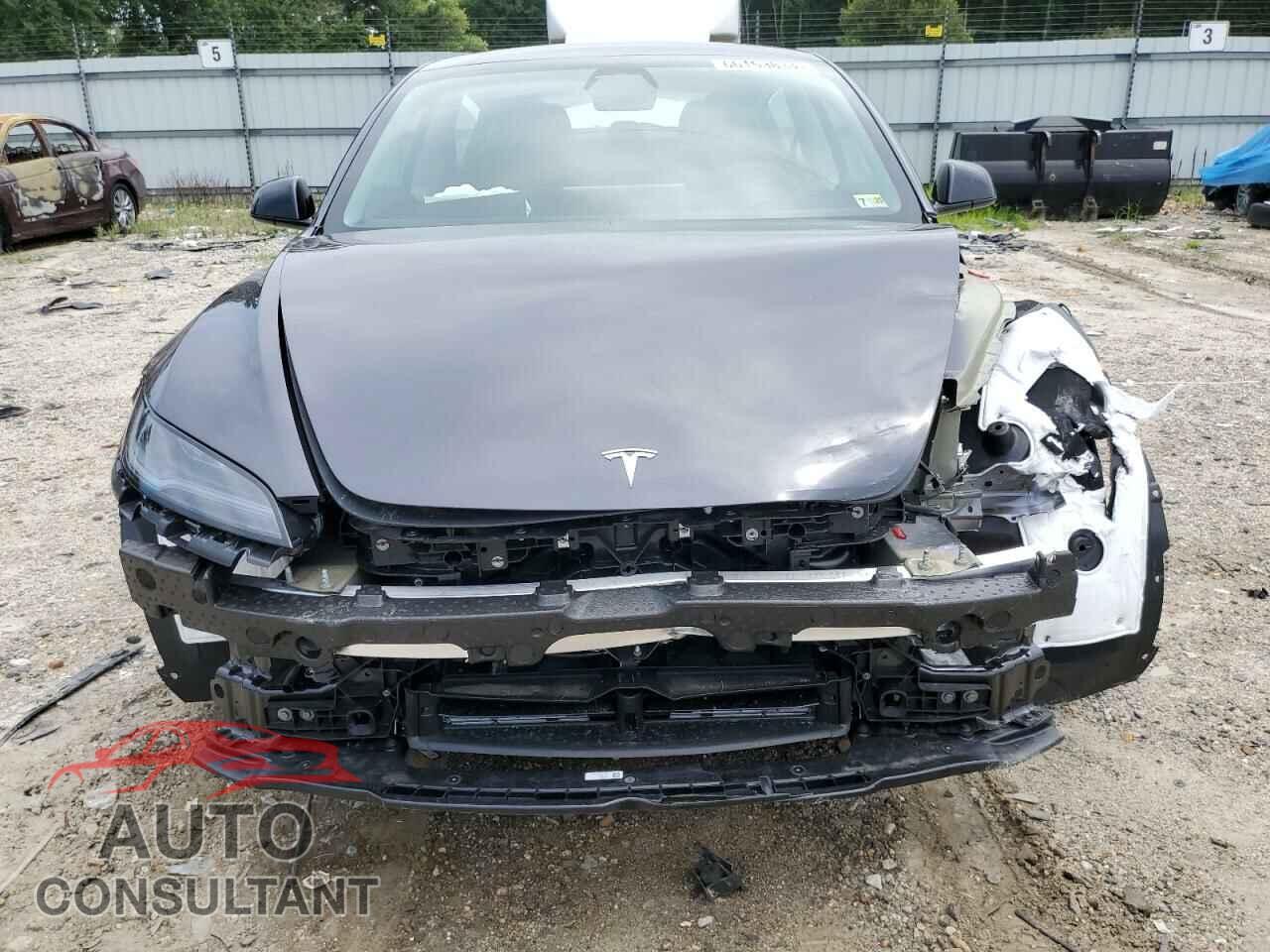 TESLA MODEL 3 2024 - 5YJ3E1ET4RF808566