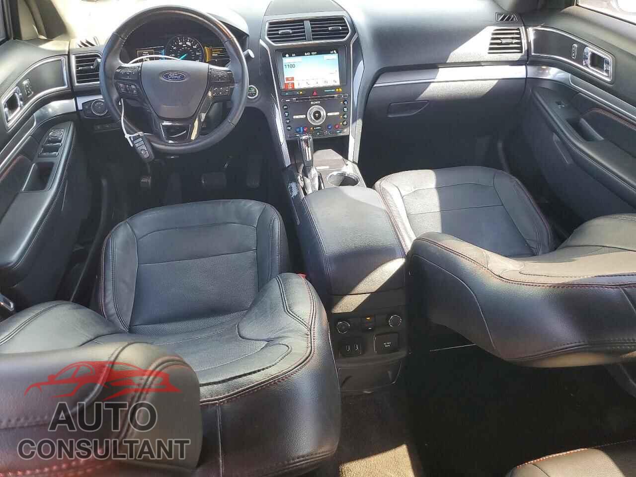 FORD EXPLORER 2018 - 1FM5K8GT5JGB56831