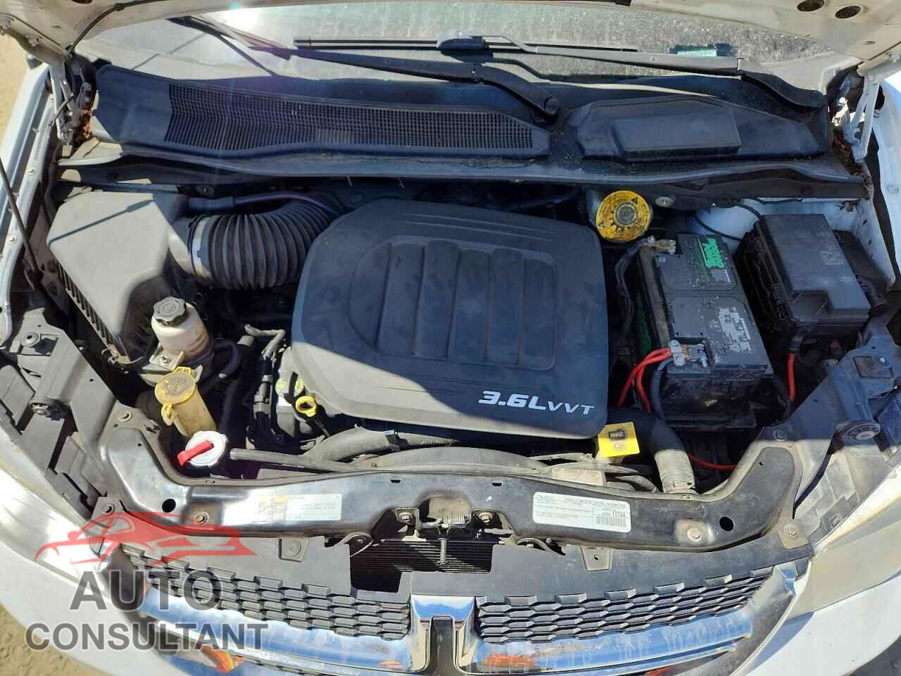 DODGE CARAVAN 2015 - 2C4RDGBG7FR702197