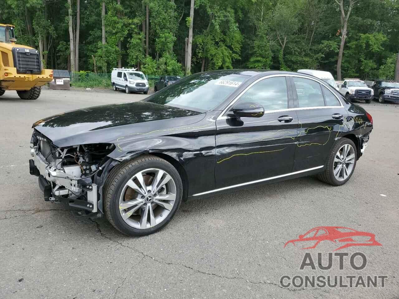MERCEDES-BENZ C-CLASS 2018 - 55SWF4KB7JU273162