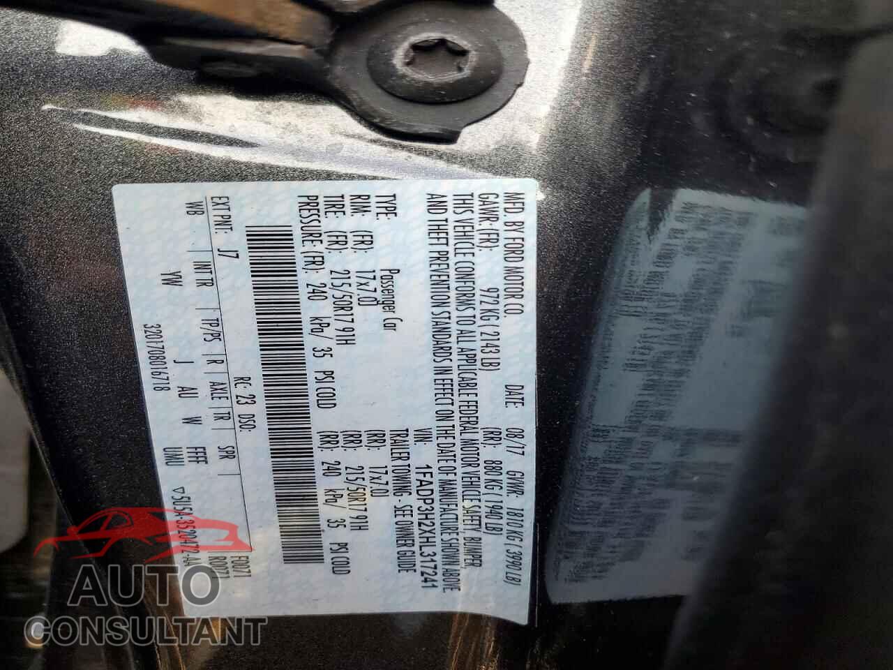 FORD FOCUS 2017 - 1FADP3H2XHL317241