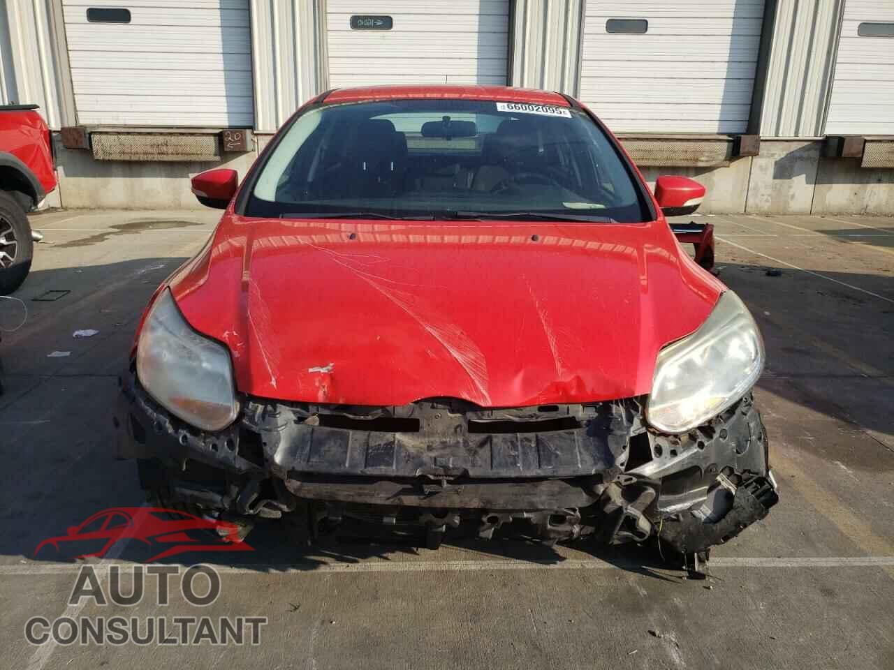 FORD FOCUS 2014 - 1FADP3F22EL301470
