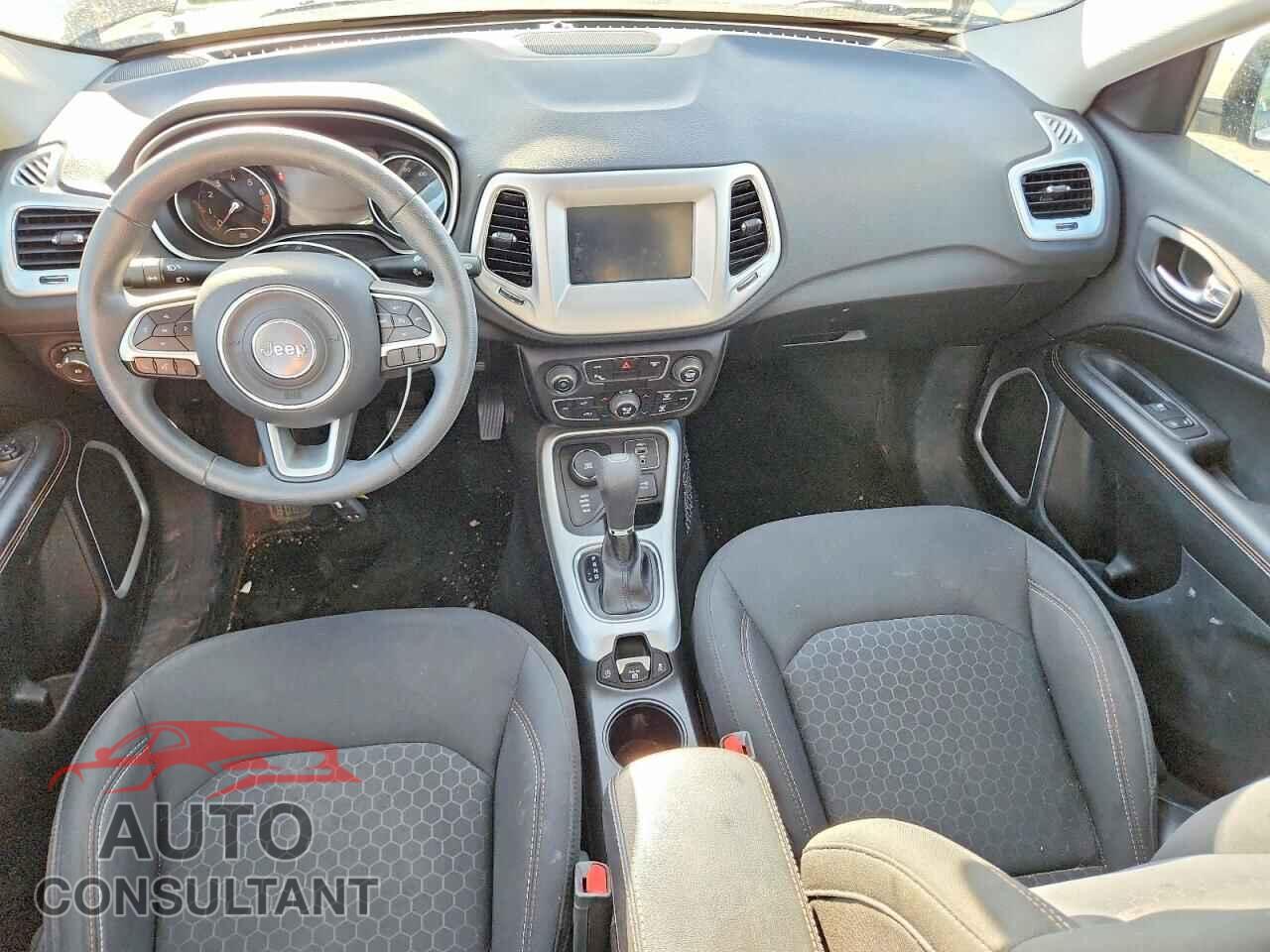 JEEP COMPASS 2019 - 3C4NJDAB3KT674532