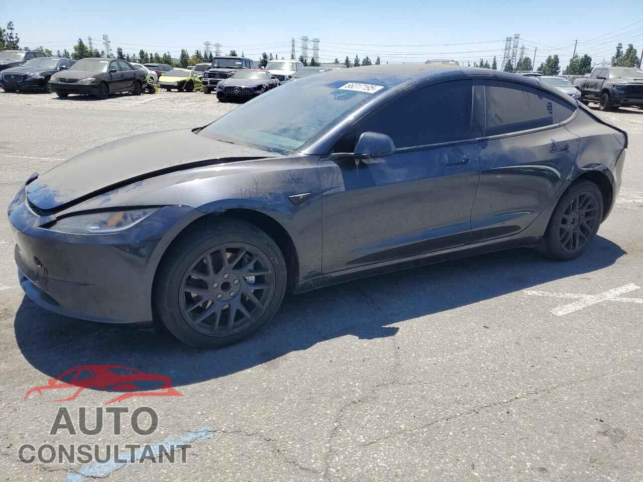 TESLA MODEL 3 2024 - 5YJ3E1EA7RF744781