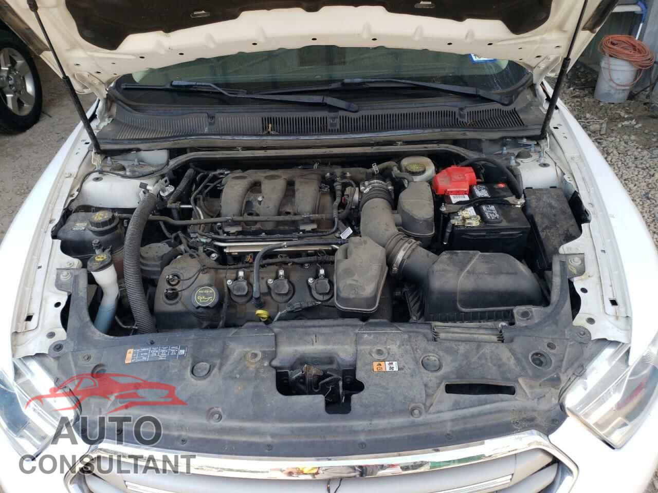 FORD TAURUS 2017 - 1FAHP2D82HG112771