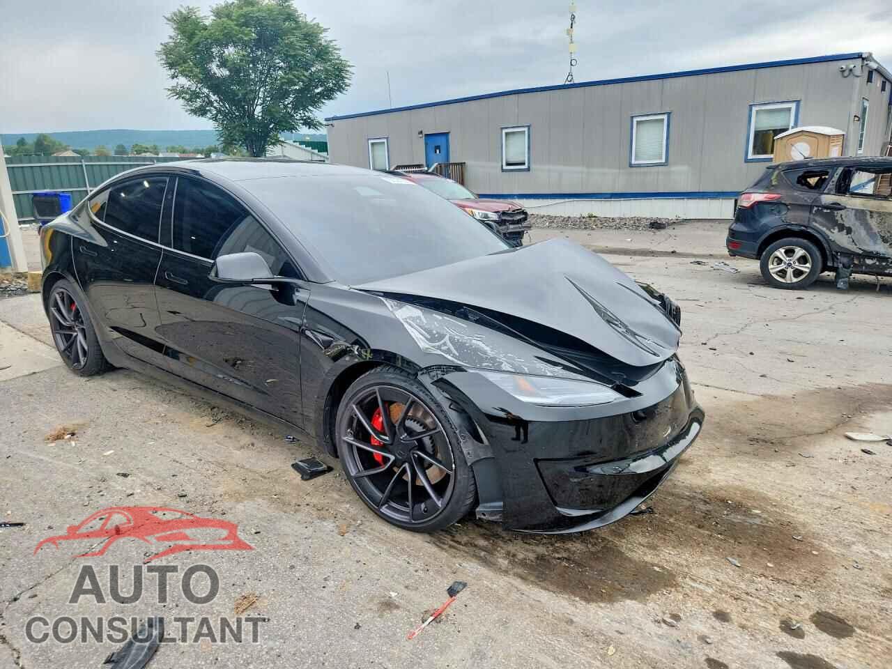 TESLA MODEL 3 2024 - 5YJ3E1ET2RF900355