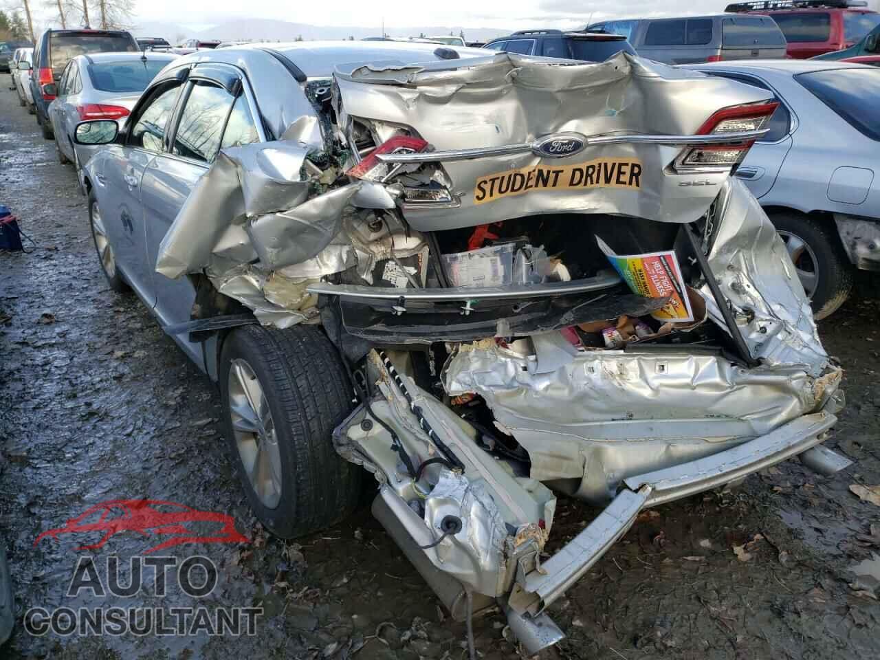 FORD TAURUS 2016 - 1FAHP2E89GG128057