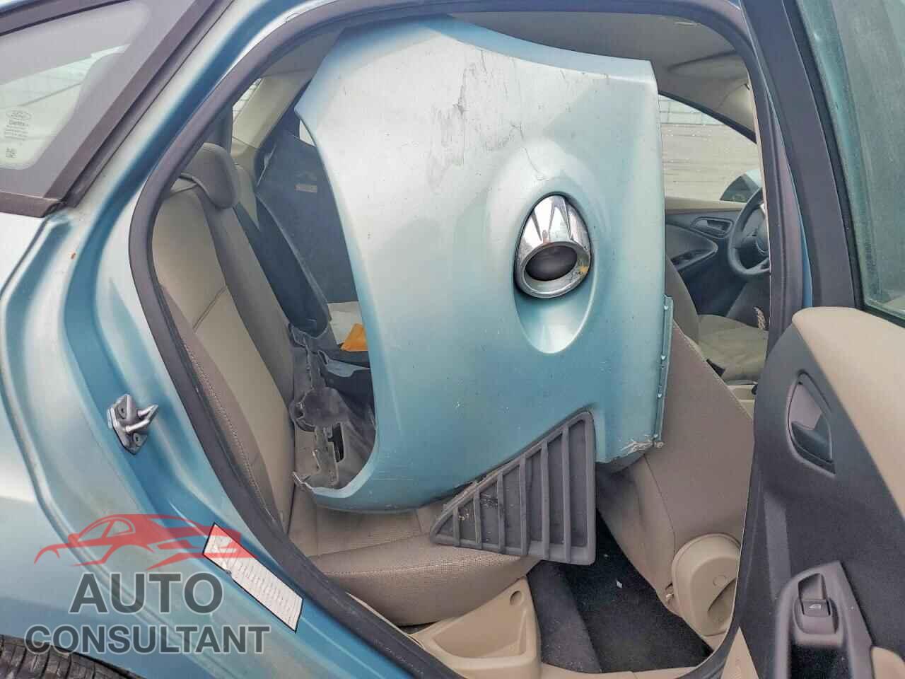 FORD FOCUS 2012 - 1FAHP3F27CL455574