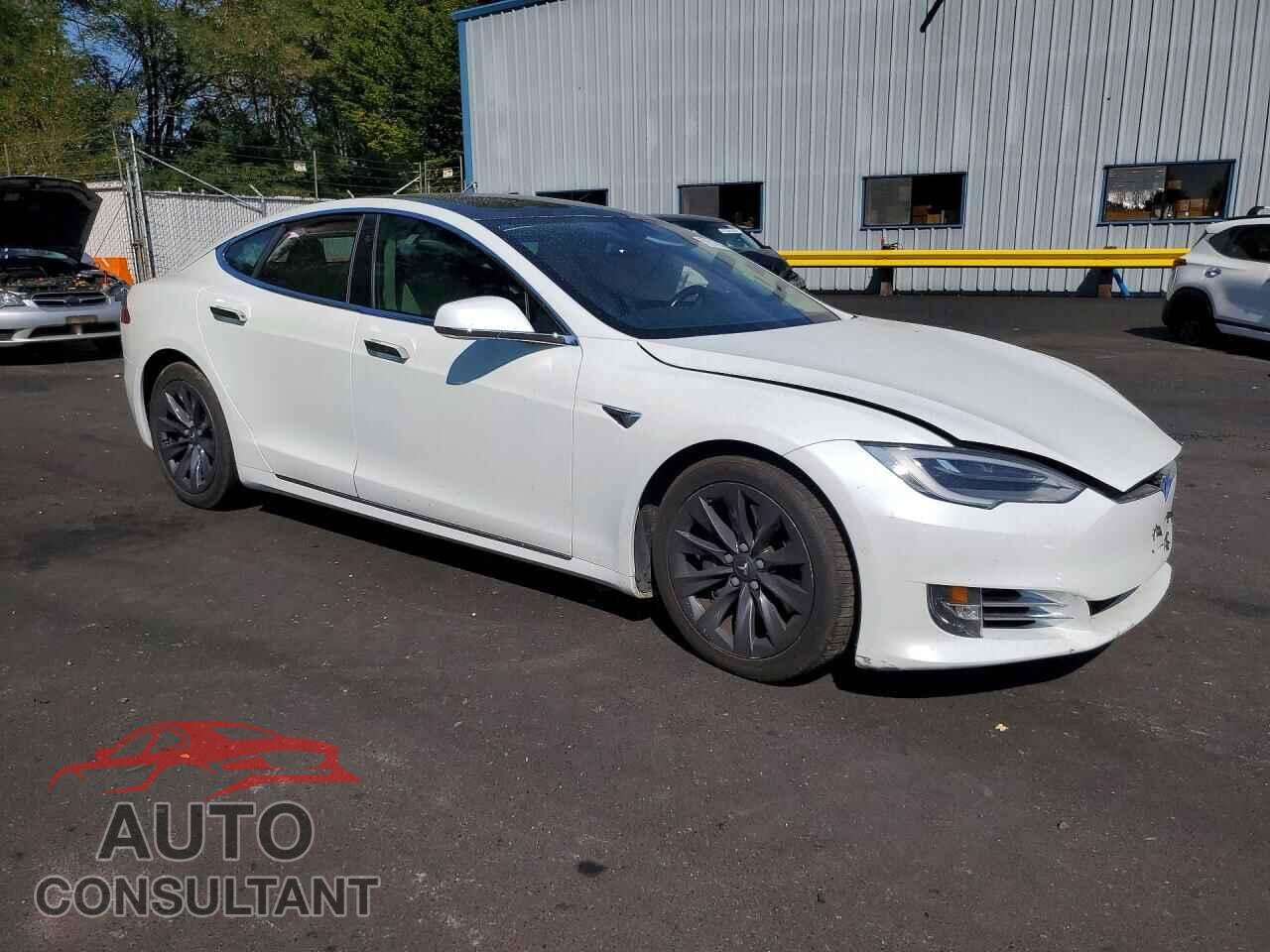 TESLA MODEL S 2018 - 5YJSA1E20JF244739