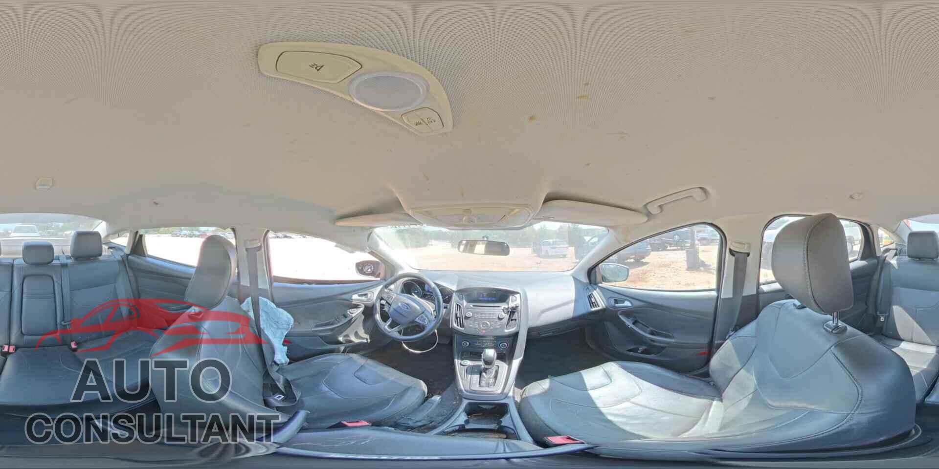 FORD FOCUS 2015 - 1FADP3F26FL204967