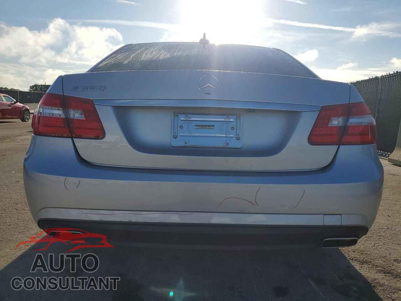 MERCEDES-BENZ E-CLASS 2013 - WDDHF5KB1DA721690