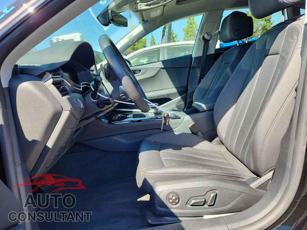AUDI A5 2022 - WAUCBCF52NA029512