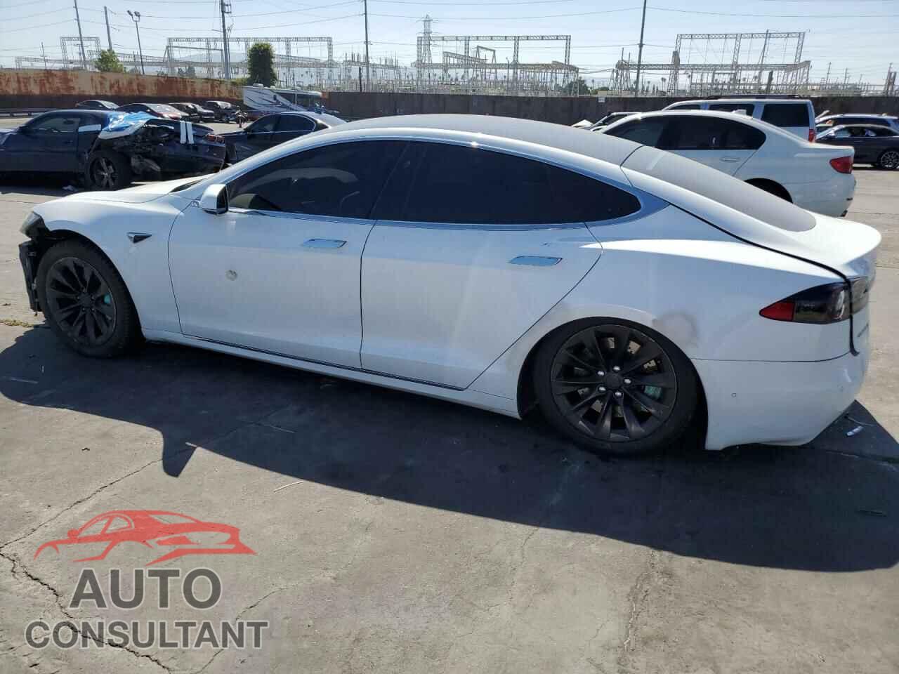 TESLA MODEL S 2018 - 5YJSA1E23JF281008