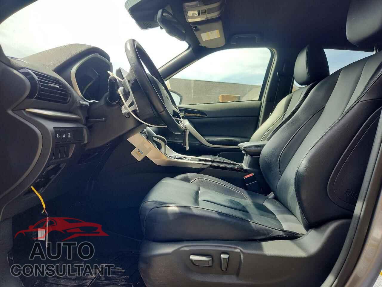 MITSUBISHI ECLIPSE 2022 - JA4ATWAA7NZ050073