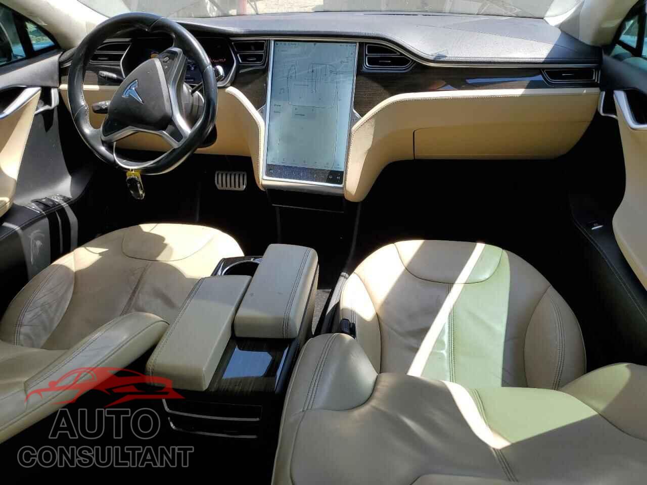 TESLA MODEL S 2014 - 5YJSA1H10EFP41637