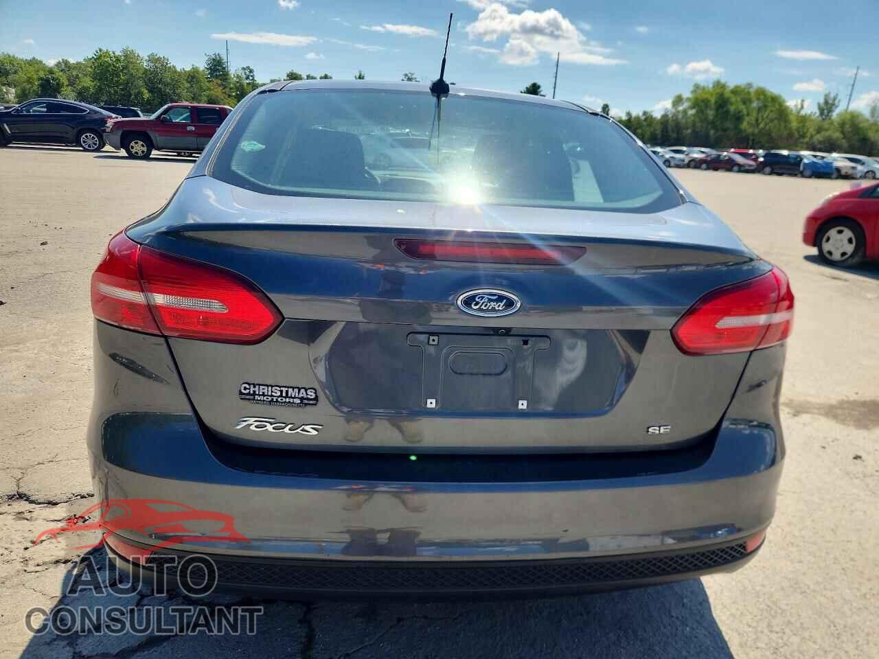 FORD FOCUS 2017 - 1FADP3F28HL288454