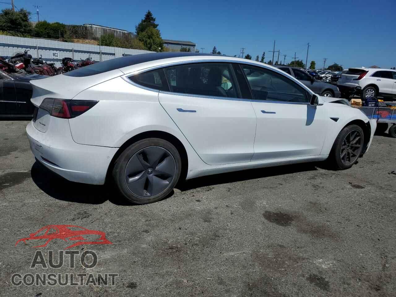 TESLA MODEL 3 2020 - 5YJ3E1EB0LF618018