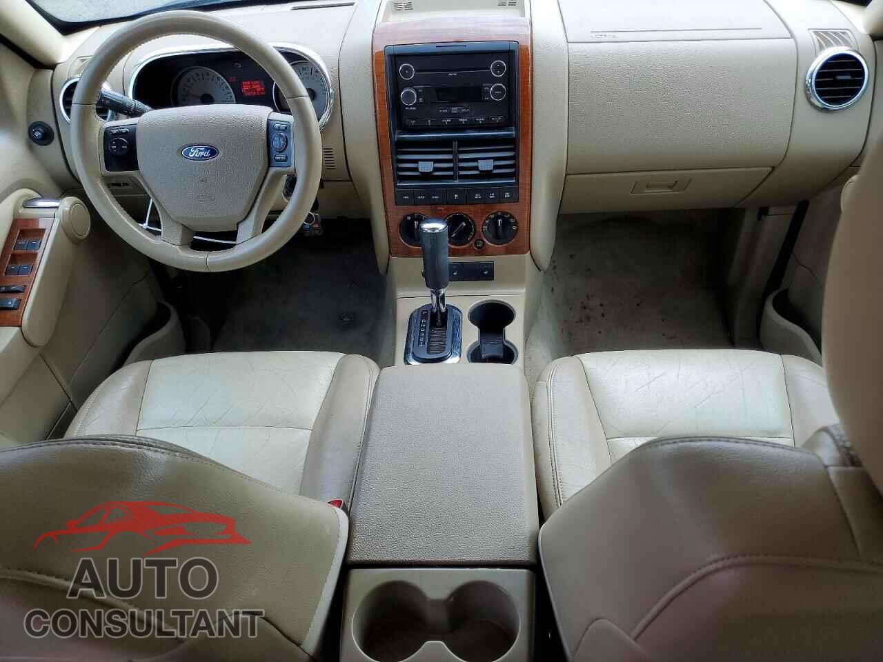 FORD EXPLORER 2010 - 1FMEU7EE7AUA32084
