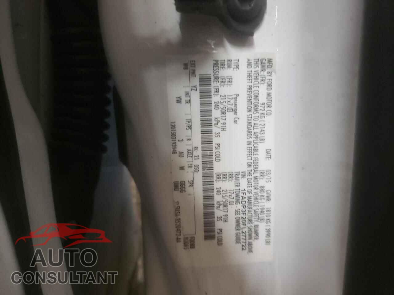 FORD FOCUS 2015 - 1FADP3F20FL277722