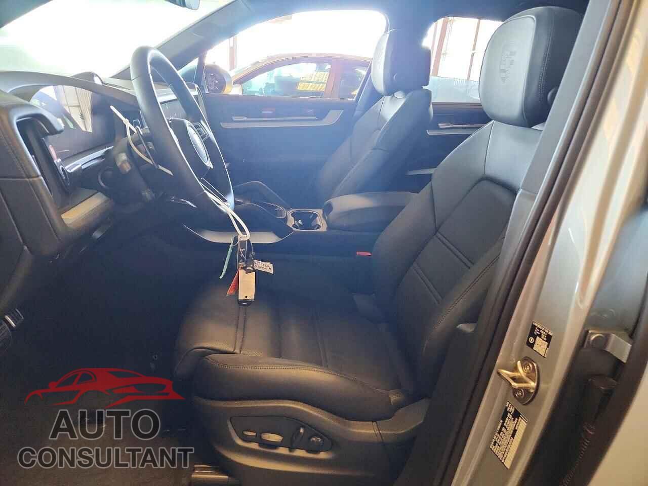 PORSCHE CAYENNE 2026 - WP1AN2AY0TDA20010