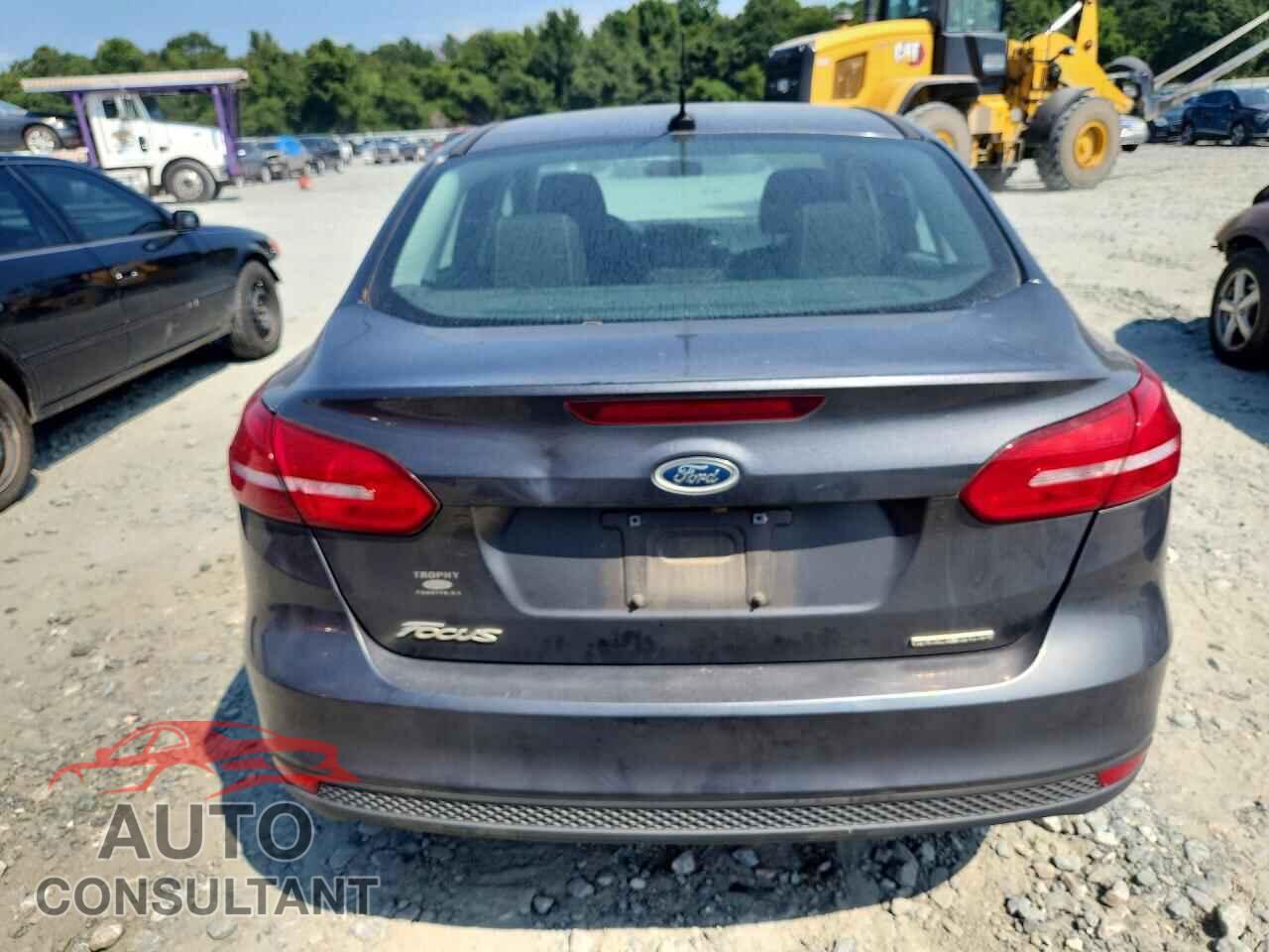 FORD FOCUS 2016 - 1FADP3E26GL241407