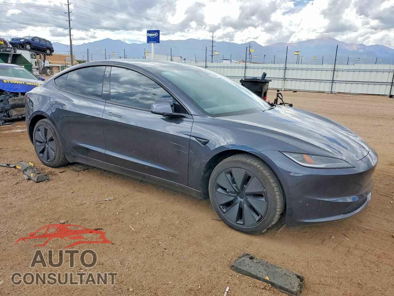 TESLA MODEL 3 2025 - 5YJ3E1EA2SF924286