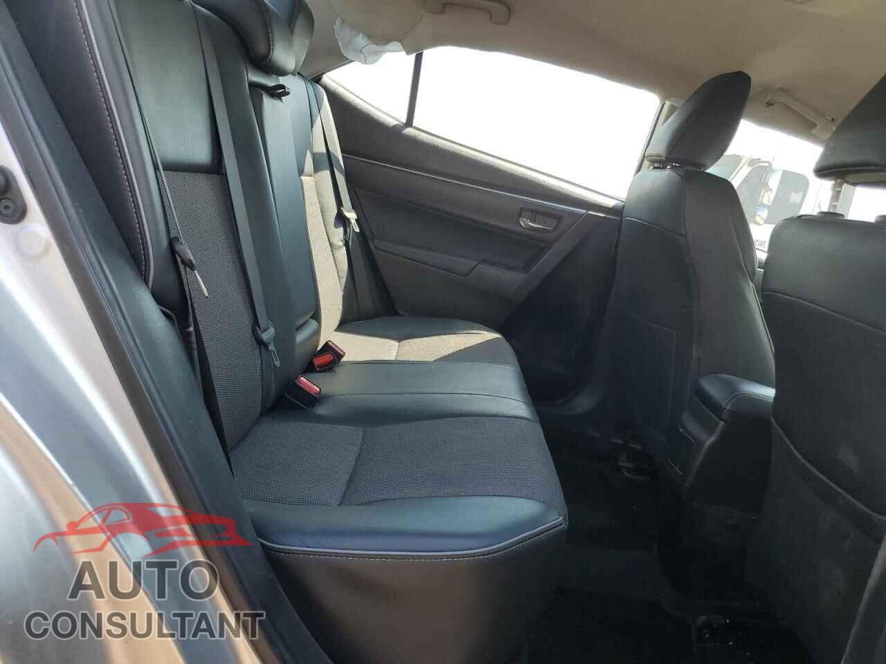 TOYOTA COROLLA 2015 - 5YFBURHE5FP287822