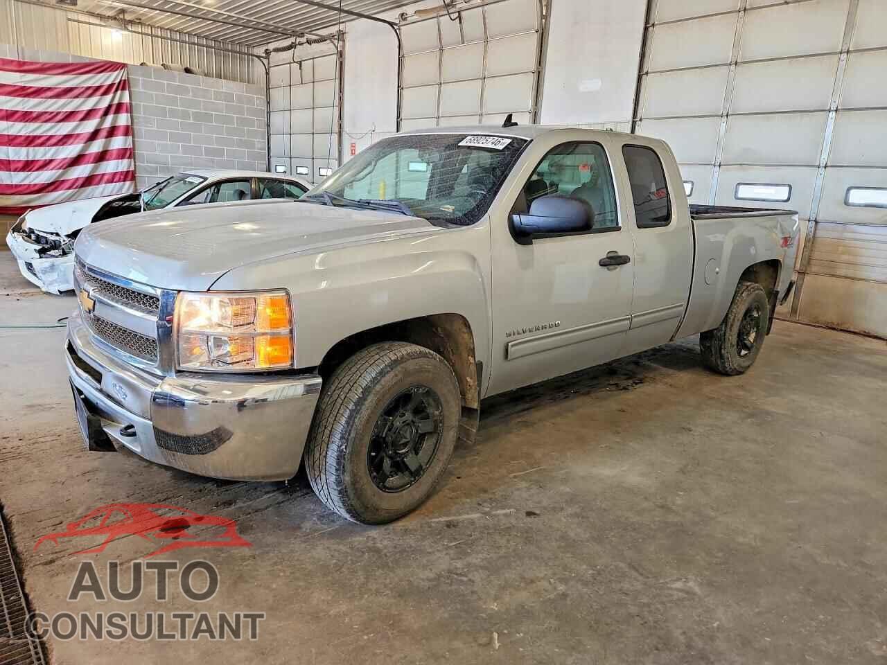 CHEVROLET SILVERADO 2013 - 1GCRKSE75DZ239306