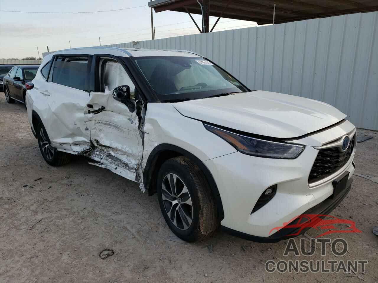 TOYOTA HIGHLANDER 2021 - 5TDGARAHXMS504210