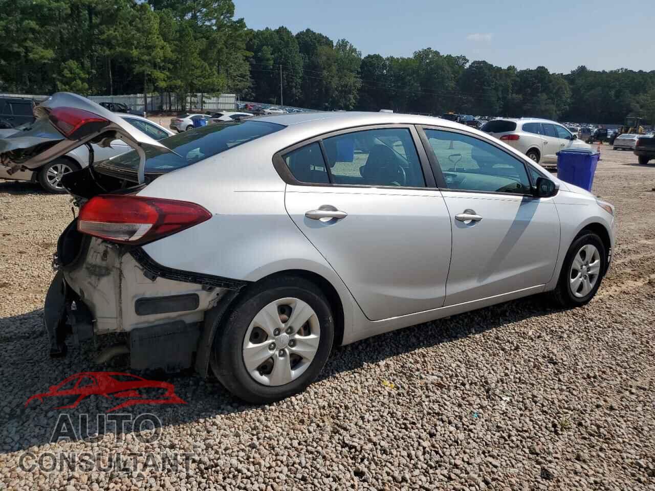 KIA FORTE 2017 - 3KPFK4A7XHE049152