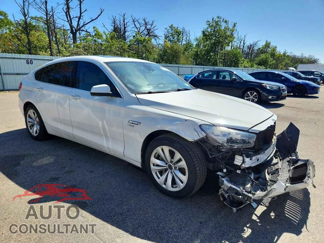 BMW 5 SERIES 2012 - WBASP2C5XCC338772