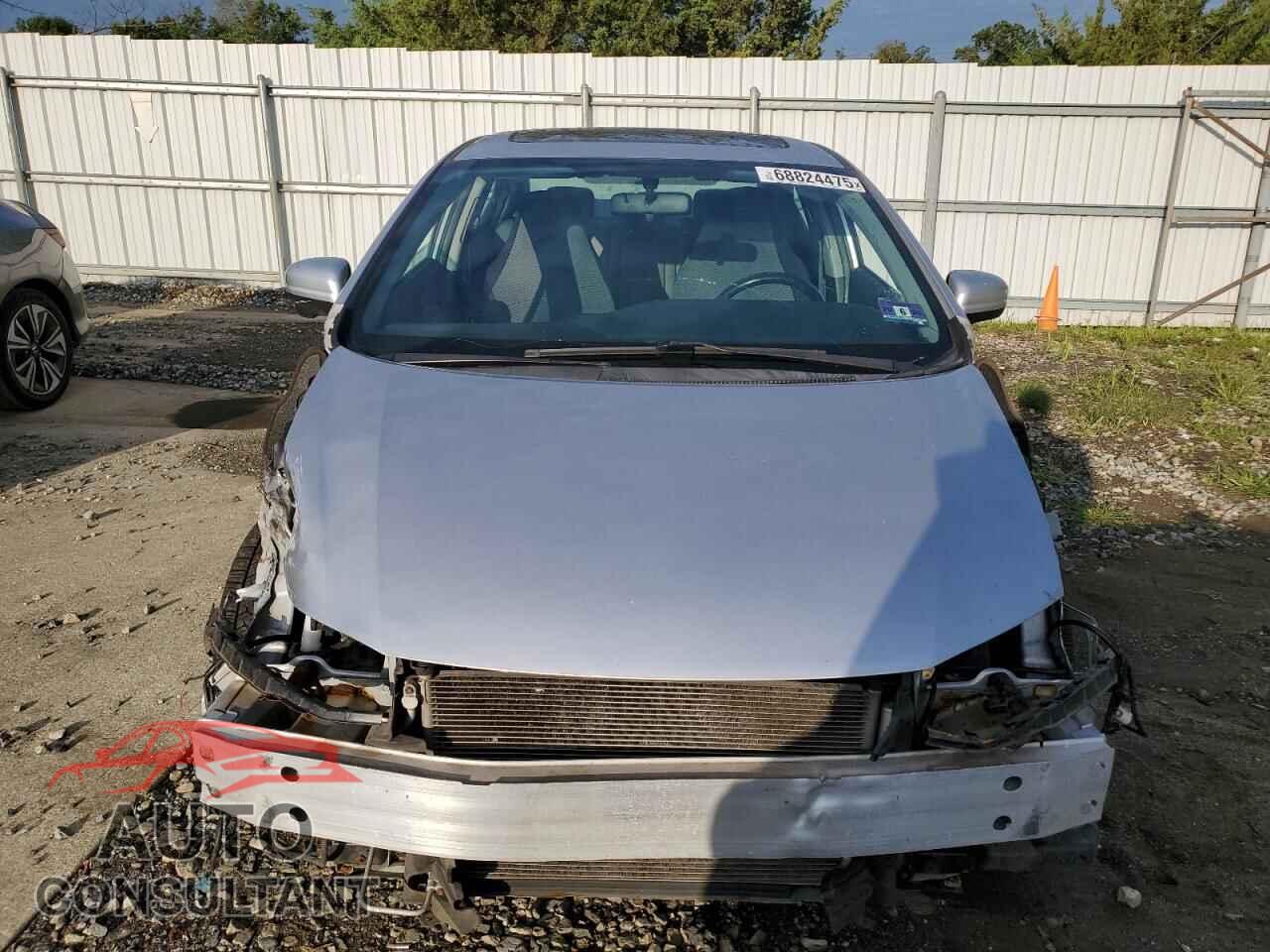 HONDA CIVIC 2015 - 19XFB2F88FE248770