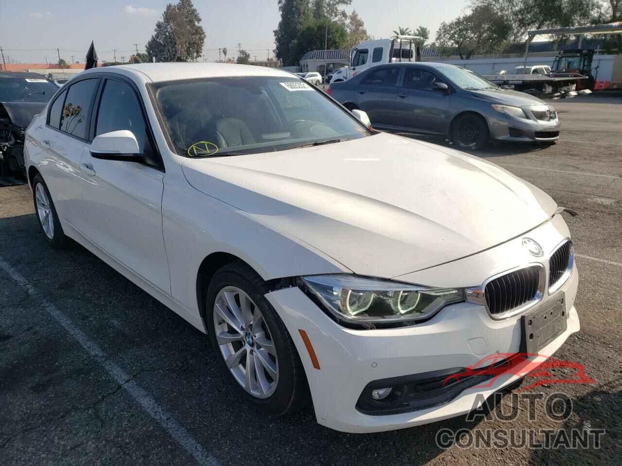 BMW 3 SERIES 2017 - WBA8E1G38HNU17419