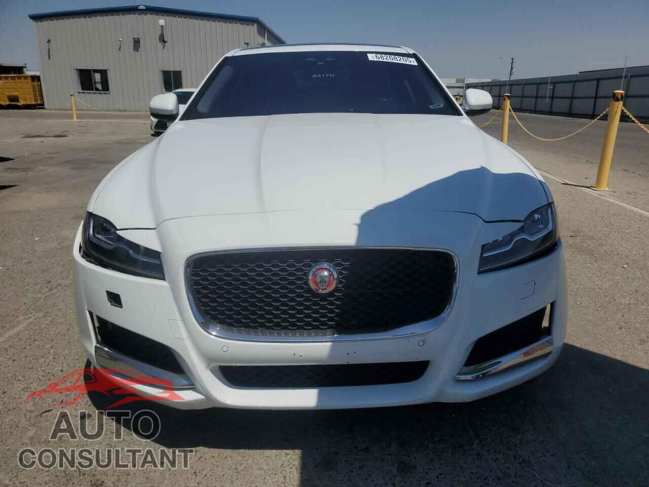 JAGUAR XF 2017 - SAJBD4BV8HCY29391