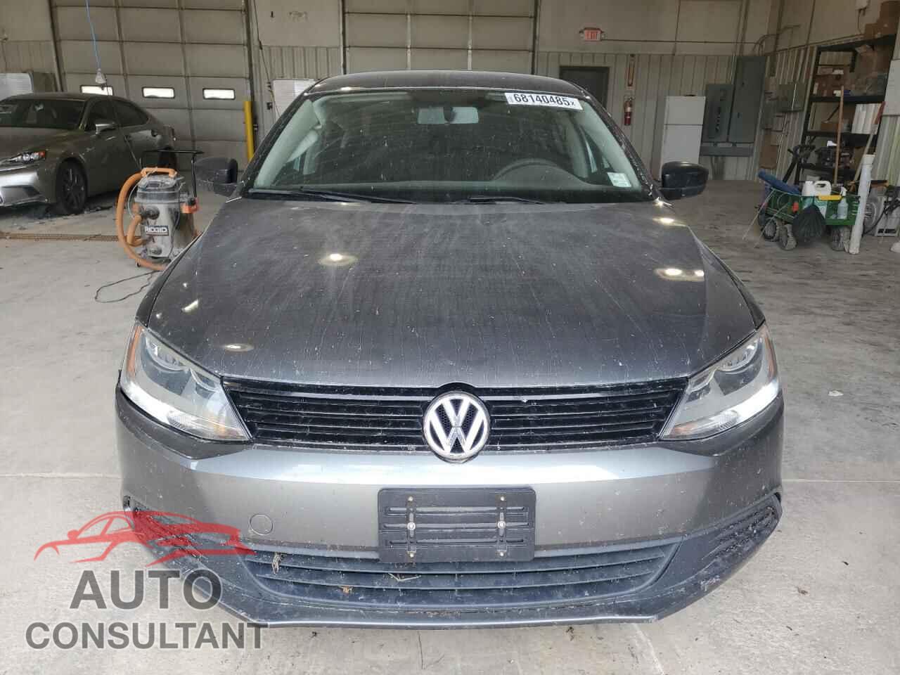 VOLKSWAGEN JETTA 2014 - 3VW1K7AJ7EM326376