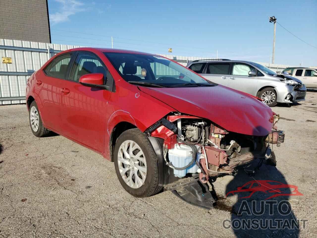 TOYOTA COROLLA 2018 - 5YFBURHE4JP806013