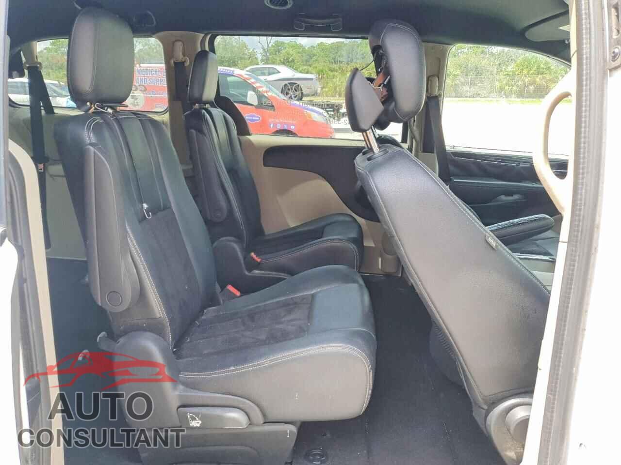 DODGE CARAVAN 2018 - 2C4RDGCG1JR179282