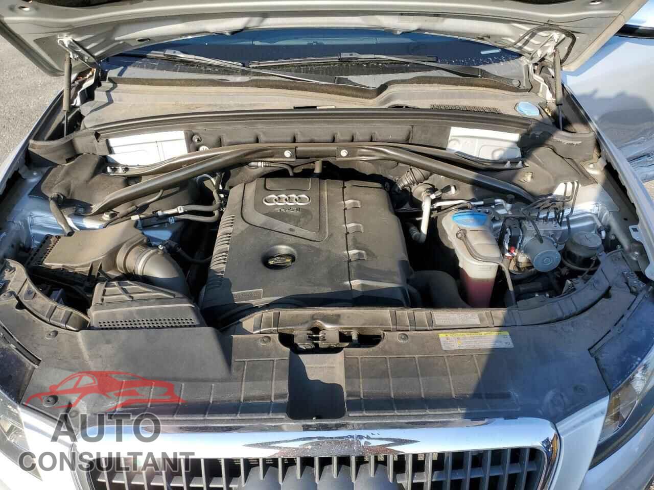 AUDI Q5 2012 - WA1LFAFP7CA111059