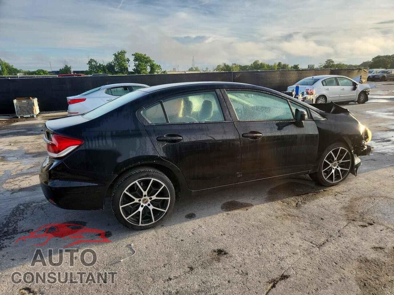 HONDA CIVIC 2015 - 19XFB2F5XFE107091