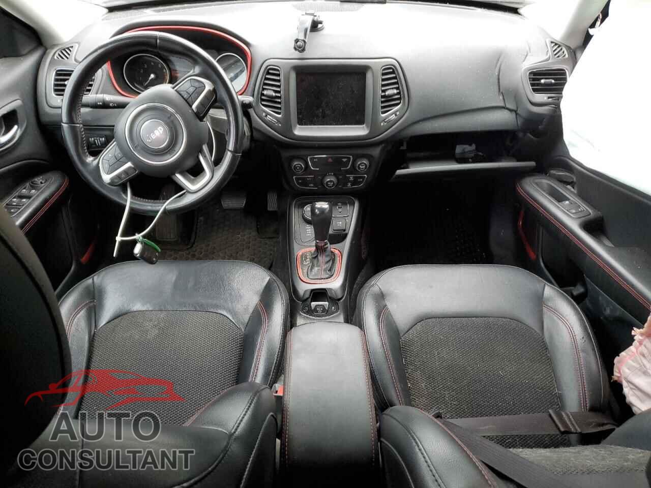 JEEP COMPASS 2020 - 3C4NJDDB7LT163175