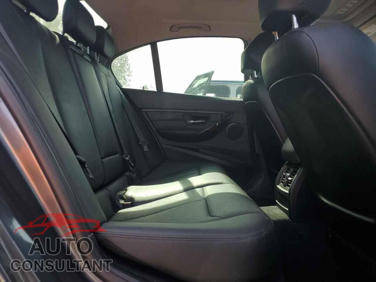 BMW 3 SERIES 2014 - WBA3B3C54EJ981562