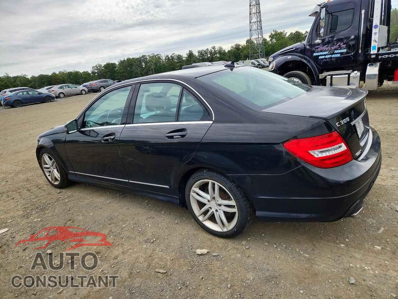 MERCEDES-BENZ C-CLASS 2014 - WDDGF8AB7EA935020